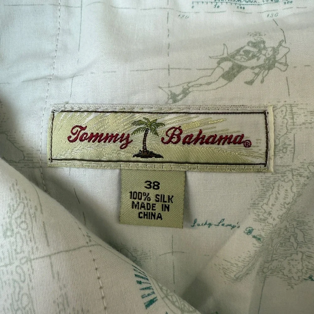 Tommy Bahama Relax 100%  Silk Pleated Golf Shorts Khaki‎ Beige Mens Size 38 x 9
